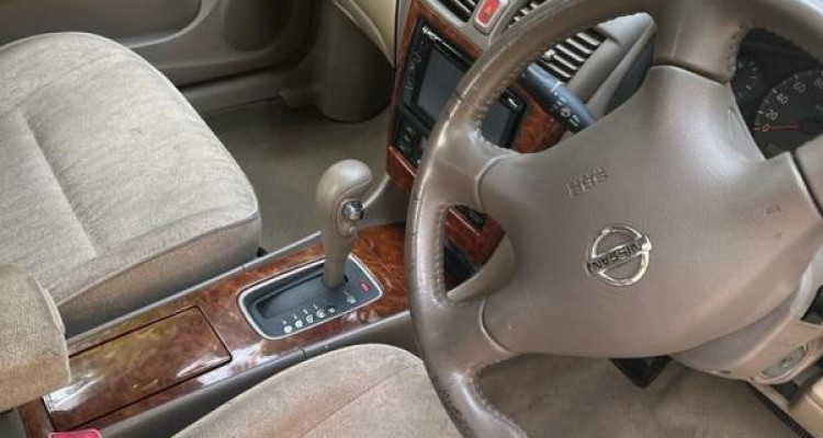 NISSAN SYLPHY 2004