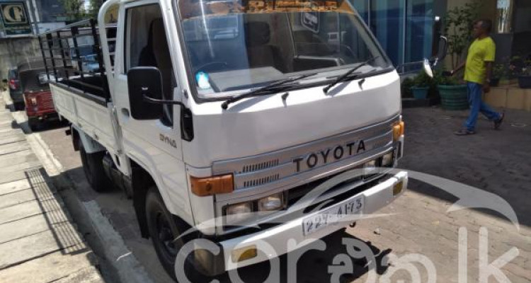 TOYOTA TOYOACE 1992