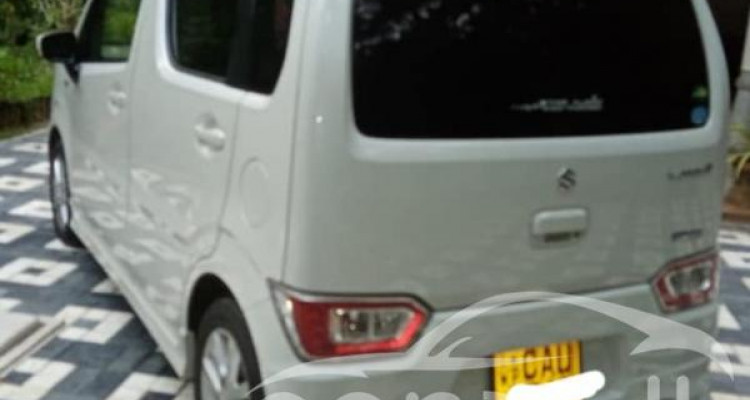 SUZUKI WAGON R FZ 2017