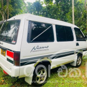 NISSAN VANETTE 1984