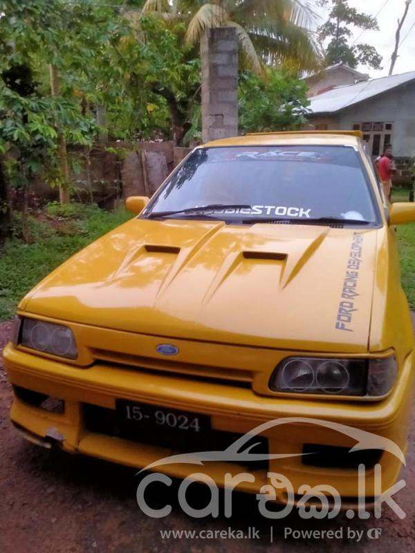 FORD LASER 1998