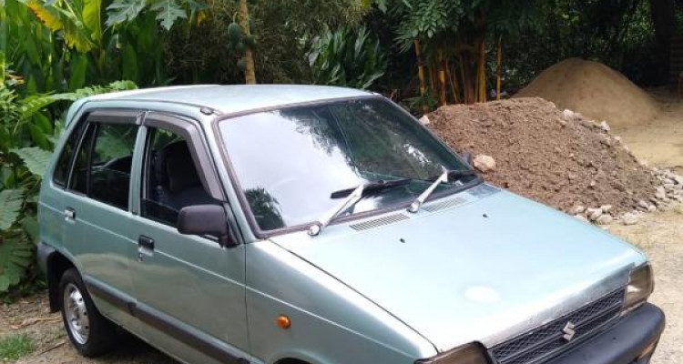 SUZUKI MARUTI 800 2004