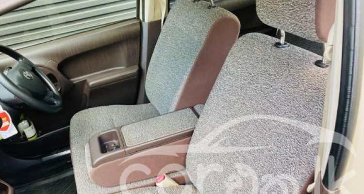 TOYOTA PASSO 2012