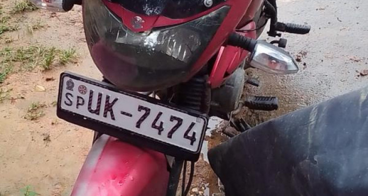 BAJAJ XCD 125 2008