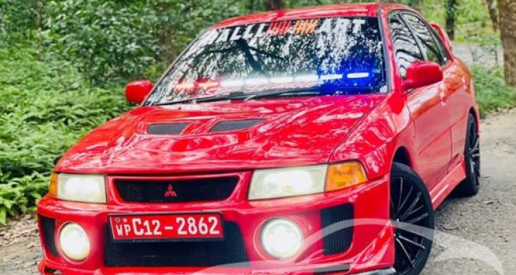 MITSUBISHI LANCER CK2 2000