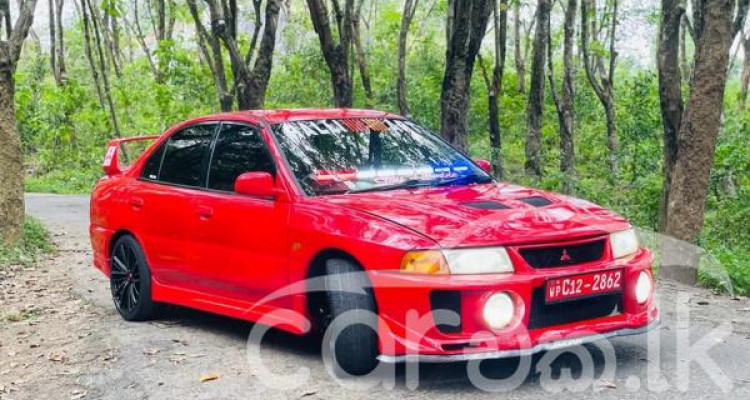 MITSUBISHI LANCER CK2 2000