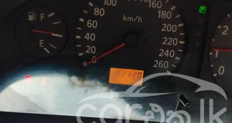 NISSAN CEFIRO 2000