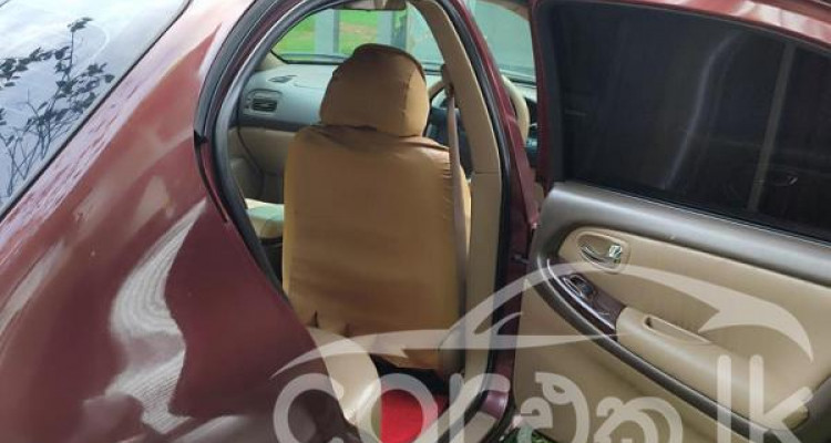 NISSAN CEFIRO 2000