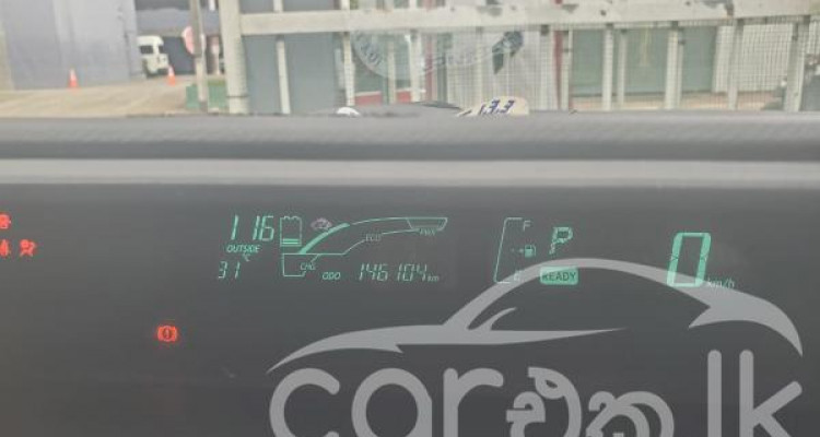 TOYOTA AQUA 2012