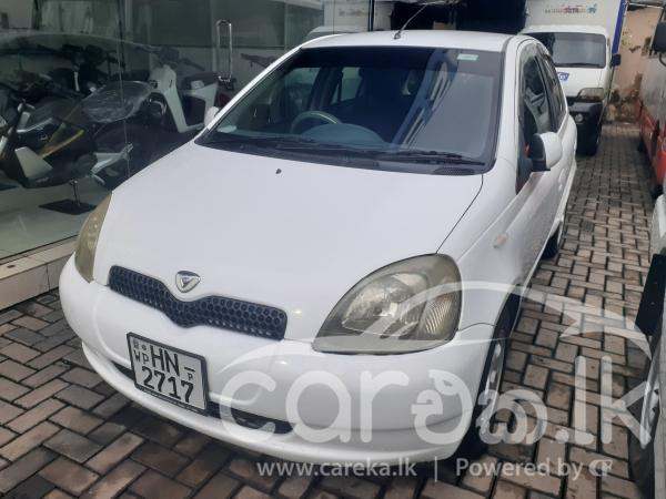 TOYOTA VITZ 2000