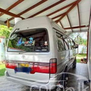 TOYOTA HIACE 1999