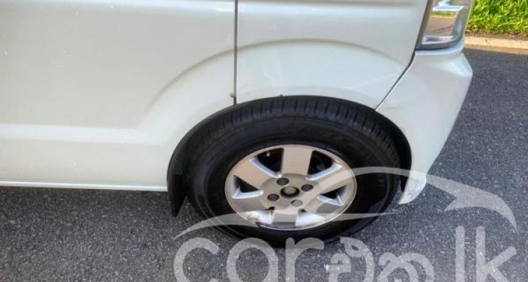 SUZUKI EVERY WAGON 2012