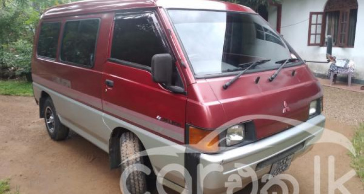 MITSUBISHI DELICA 1993