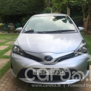 TOYOTA VITZ 2015