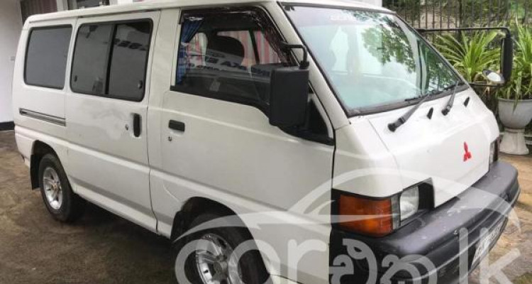 MITSUBISHI DELICA 1998