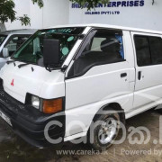 MITSUBISHI DELICA 1998