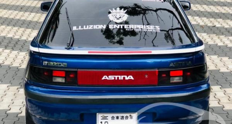 MAZDA ASTINA 1991