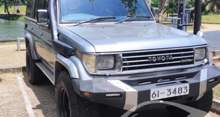 TOYOTA LAND CRUISER PRADO 1992