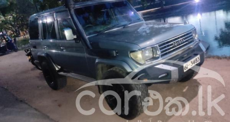 TOYOTA LAND CRUISER PRADO 1992