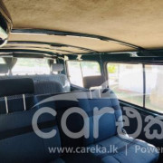 TOYOTA HIACE LH109 1992