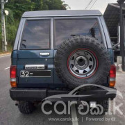 TOYOTA LAND CRUISER BJ73 1987