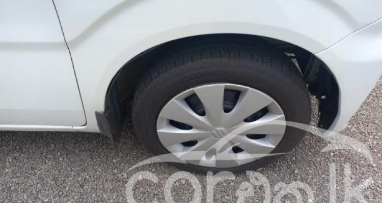 SUZUKI WAGON R FX 2017