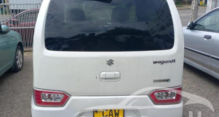 SUZUKI WAGON R FX 2017