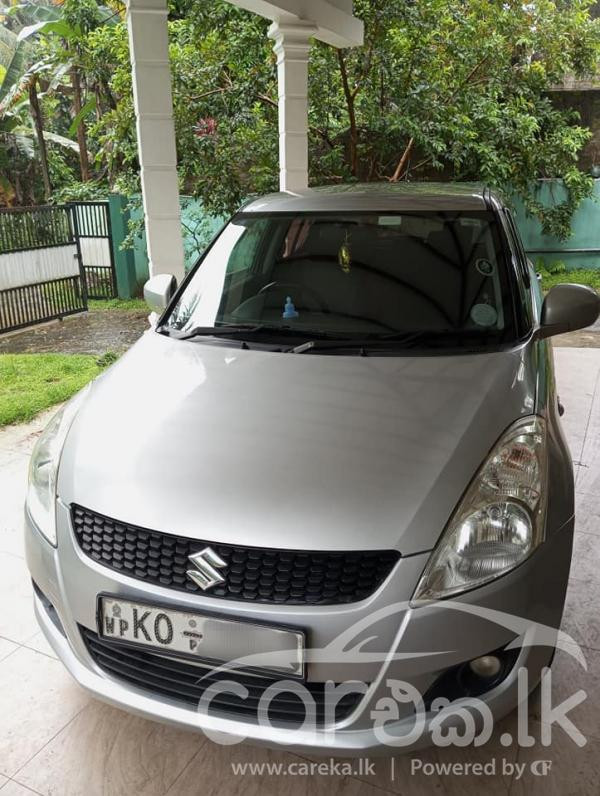 SUZUKI SWIFT 2011