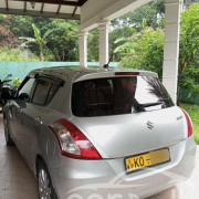 SUZUKI SWIFT 2011