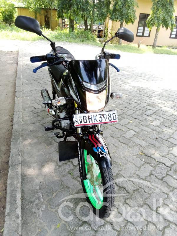 BAJAJ PLATINA 2018