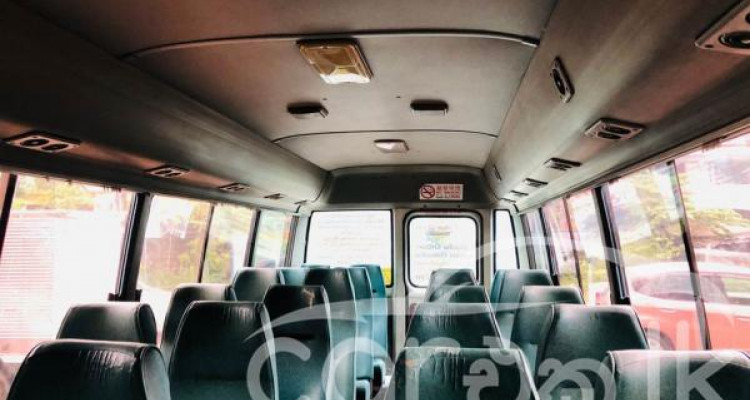 TOYOTA COASTER 2007