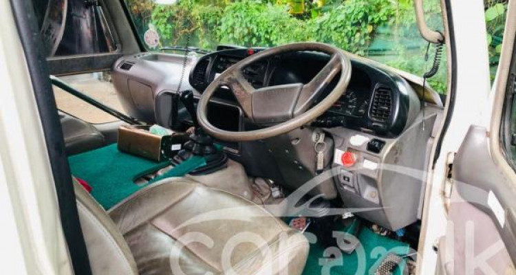 TOYOTA COASTER 2007