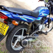 BAJAJ PLATINA 2016