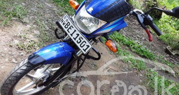 BAJAJ PLATINA 2016