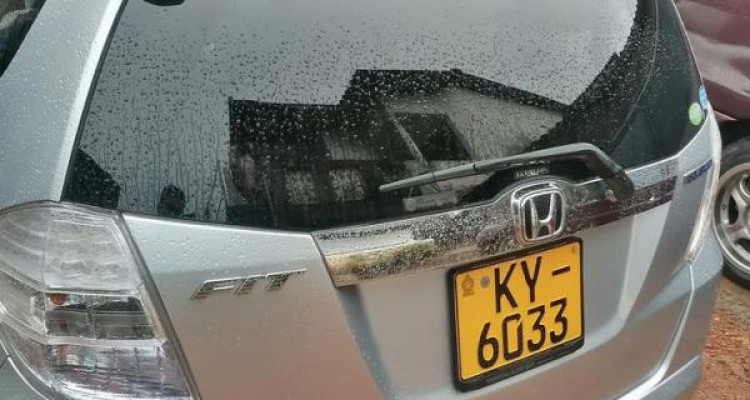 HONDA FIT GP1 2013