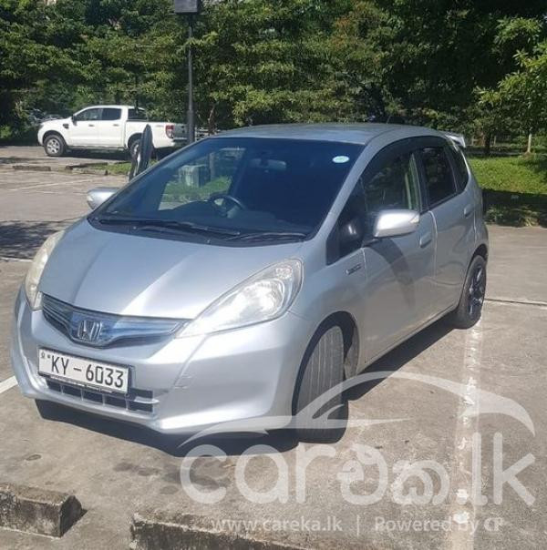 HONDA FIT GP1 2013