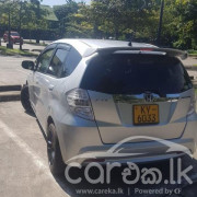 HONDA FIT GP1 2013