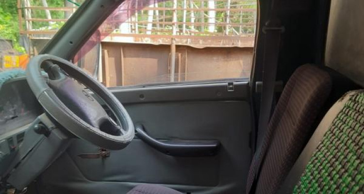 TATA 207 2011