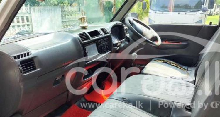 MAZDA BONGO 1996