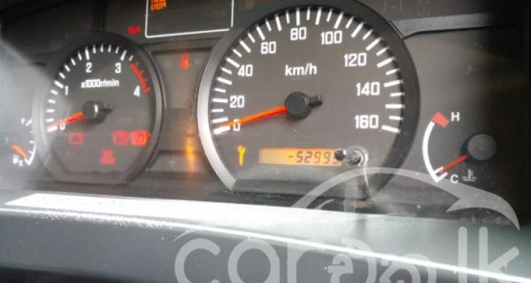 ISUZU ELF FREEZER 2009