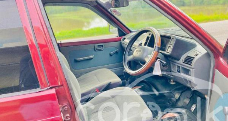 SUZUKI MARUTI 800 2012