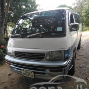 TOYOTA HIACE LH119 1989