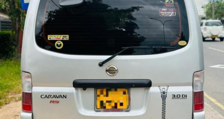 NISSAN CARAVAN E25 2007