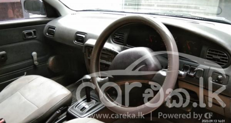 NISSAN AVENIR 1994