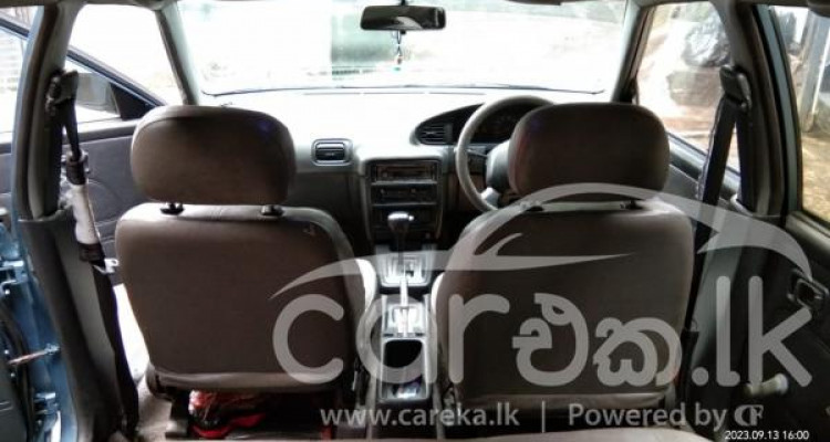NISSAN AVENIR 1994