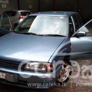 NISSAN AVENIR 1994