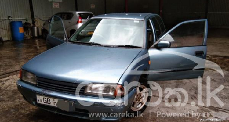 NISSAN AVENIR 1994
