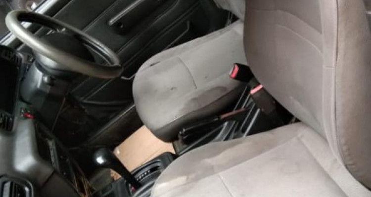 NISSAN AVENIR 1994