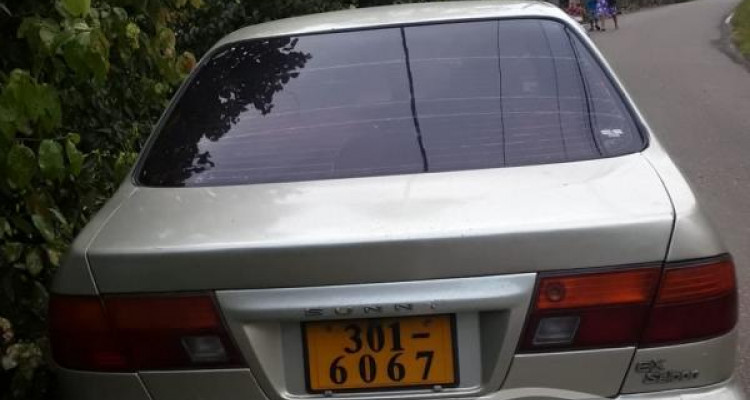 NISSAN SUNNY 1996