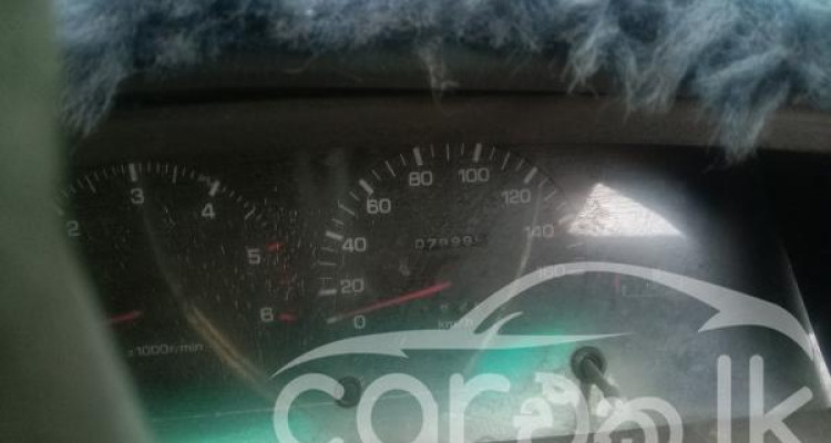 TOYOTA HILUX 1990